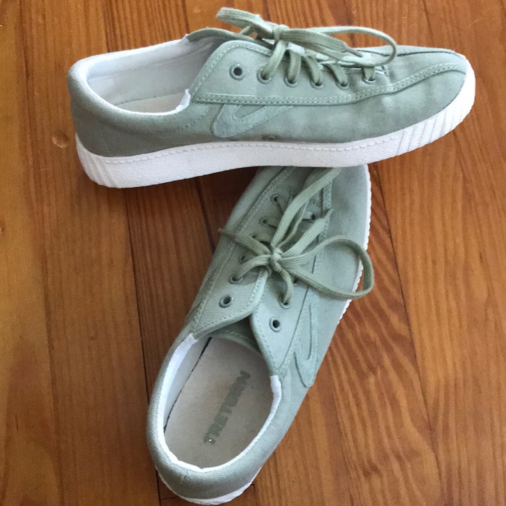 Tretorn cute green sneakers